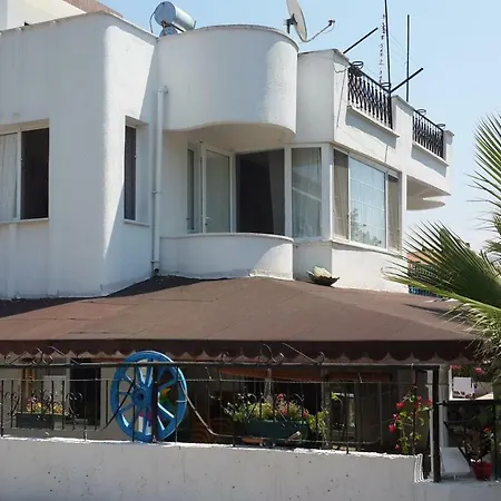 Yok Villa